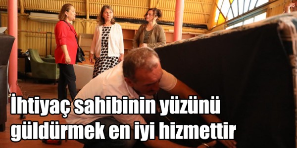 İhtiyaç sahibinin yüzünü güldürmek en iyi hizmettir