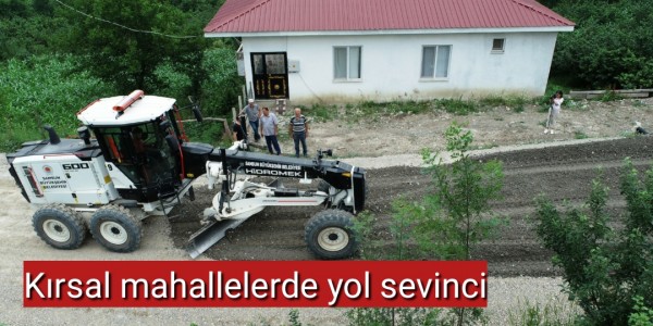 Kırsal mahallelerde yol sevinci